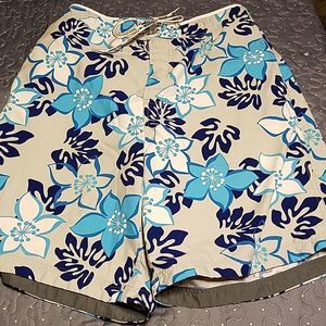 Wave Zone swim trunks size large